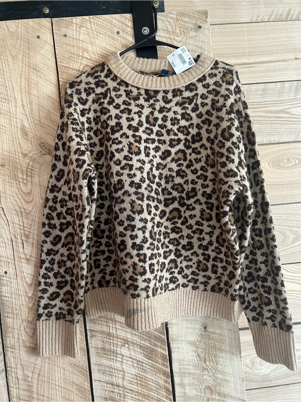 American Eagle Outfitters Leopard Crewneck Sweater - Beige & Brown